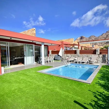 Villa Katarina In Beautiful Tauro With Private Heated Swimming Pool
